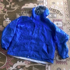 Columbia Packable Hooded Windbreaker